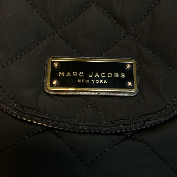 Marc Jacobs Quilted Black Crossbody Bag - Picture 3 of 10